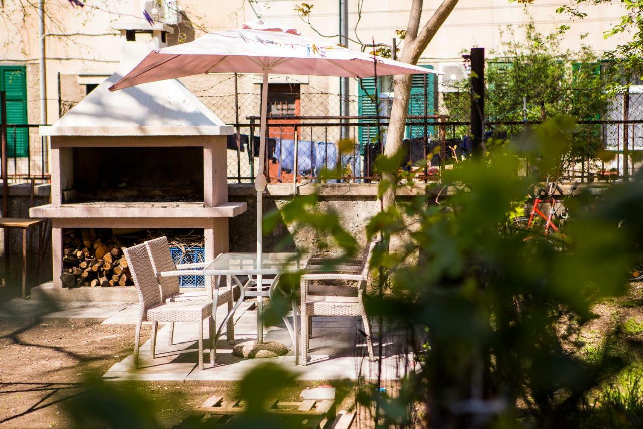 Apartmán Luxurious With Private Garden